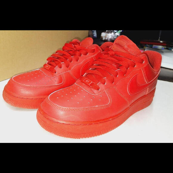 Nike Air Force 1 Low 07 LV8 1 Triple Red Mens 10.5 Sneakers - Picture 15 of 15